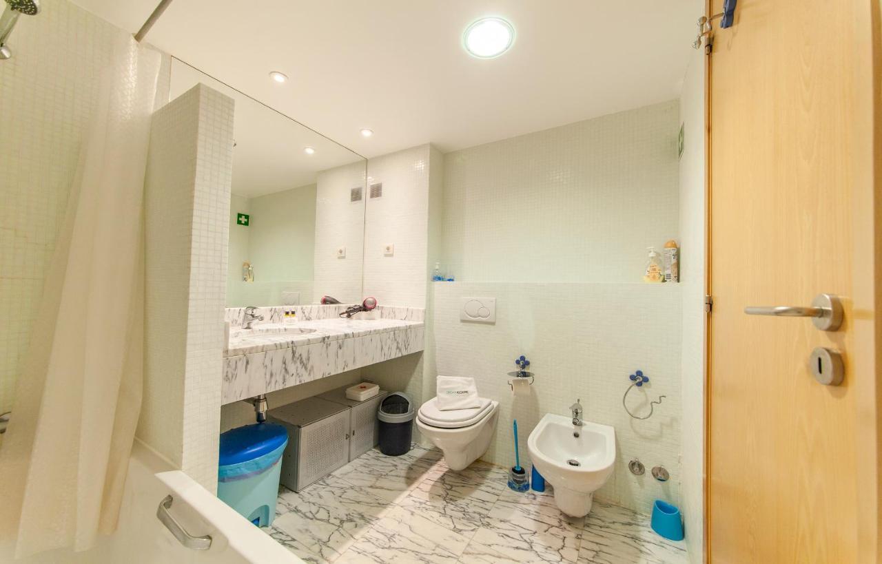 A23 - Marina Palm View Apartment Lagos Luaran gambar