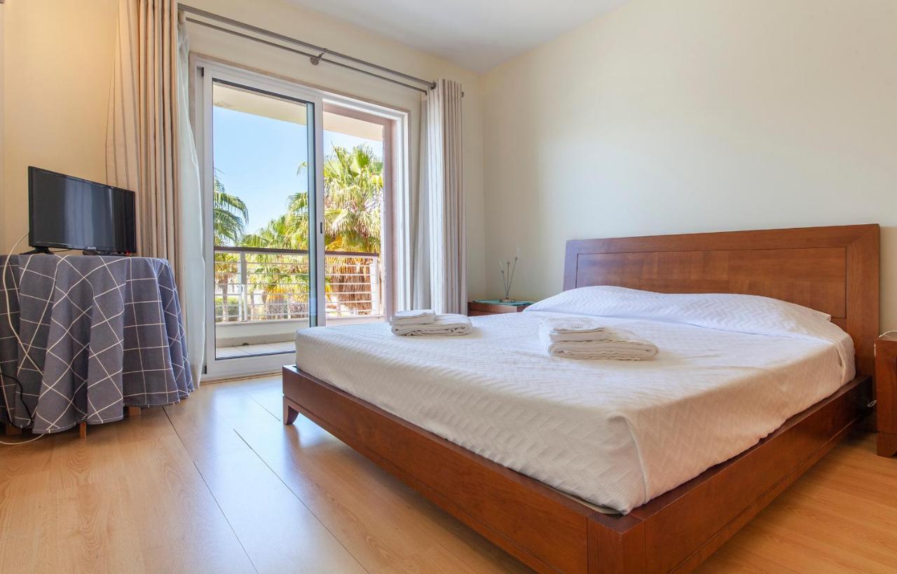 A23 - Marina Palm View Apartment Lagos Luaran gambar